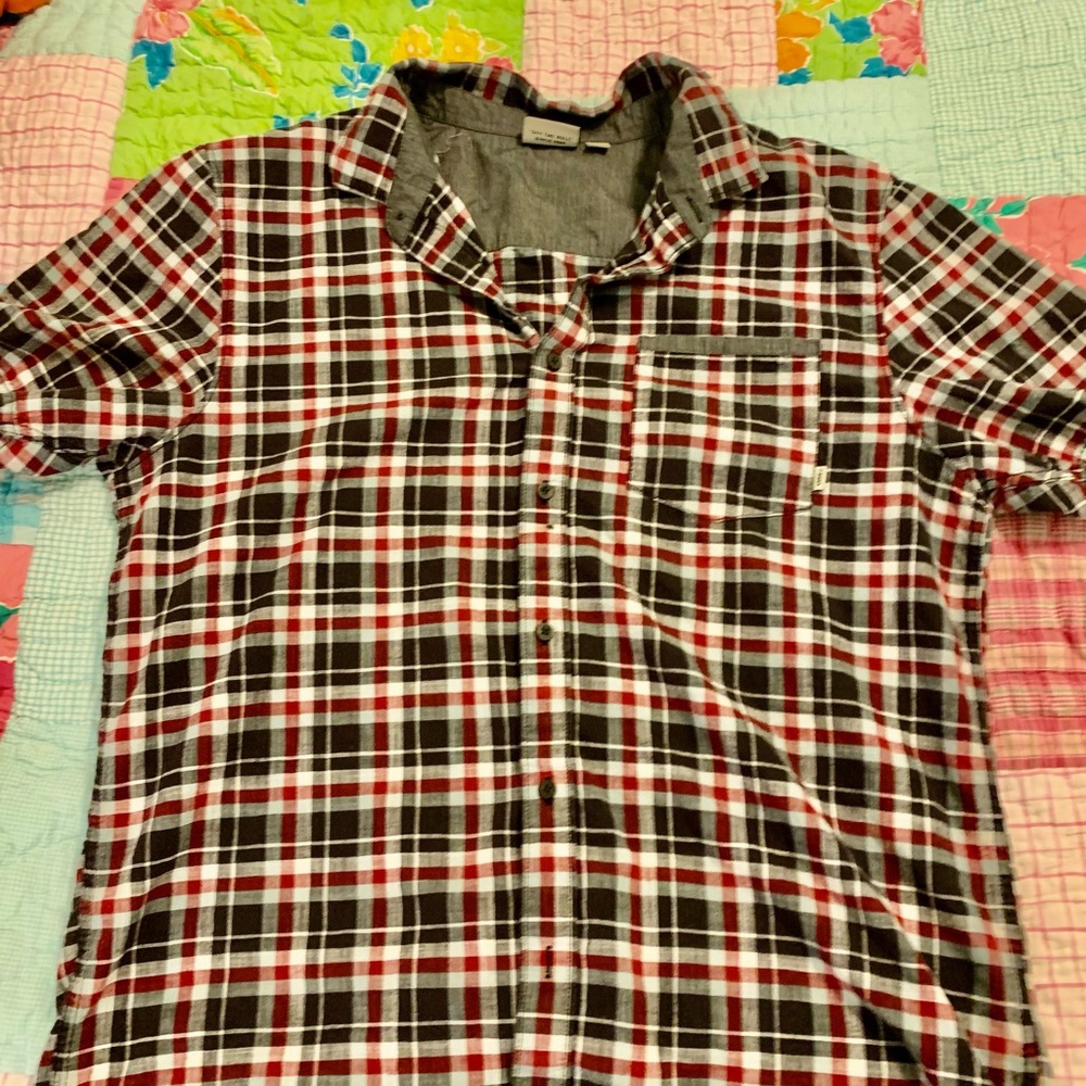 Vans Red and Black Casual Button Down Shirt Men’s XL